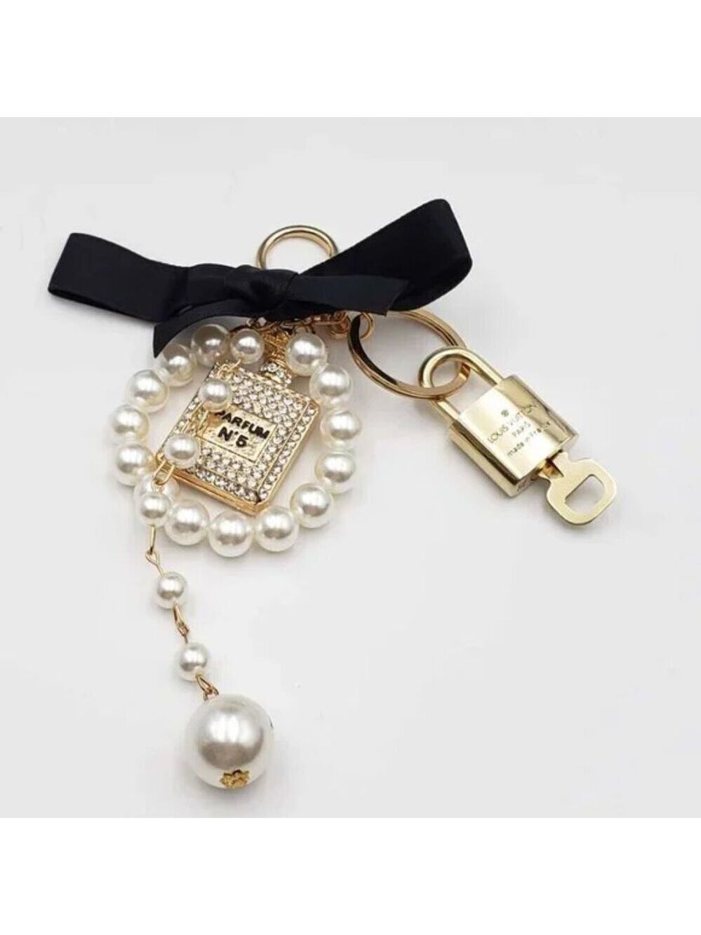 Authentic Louis Vuitton Gold Padlock 🔒 Shiny LV Key + Bag Unbranded Charm - Picture 2 of 7
